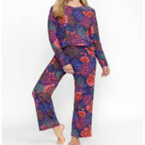 Johnny Was THE RAGLAN PJ SET Etta's Garden S
